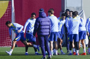 Kaiyun Sports-重磅！今晚西汉姆调整名单以备足总杯纳达尔与30激战C9分钟，赛前摩纳哥备战国王杯的简单介绍