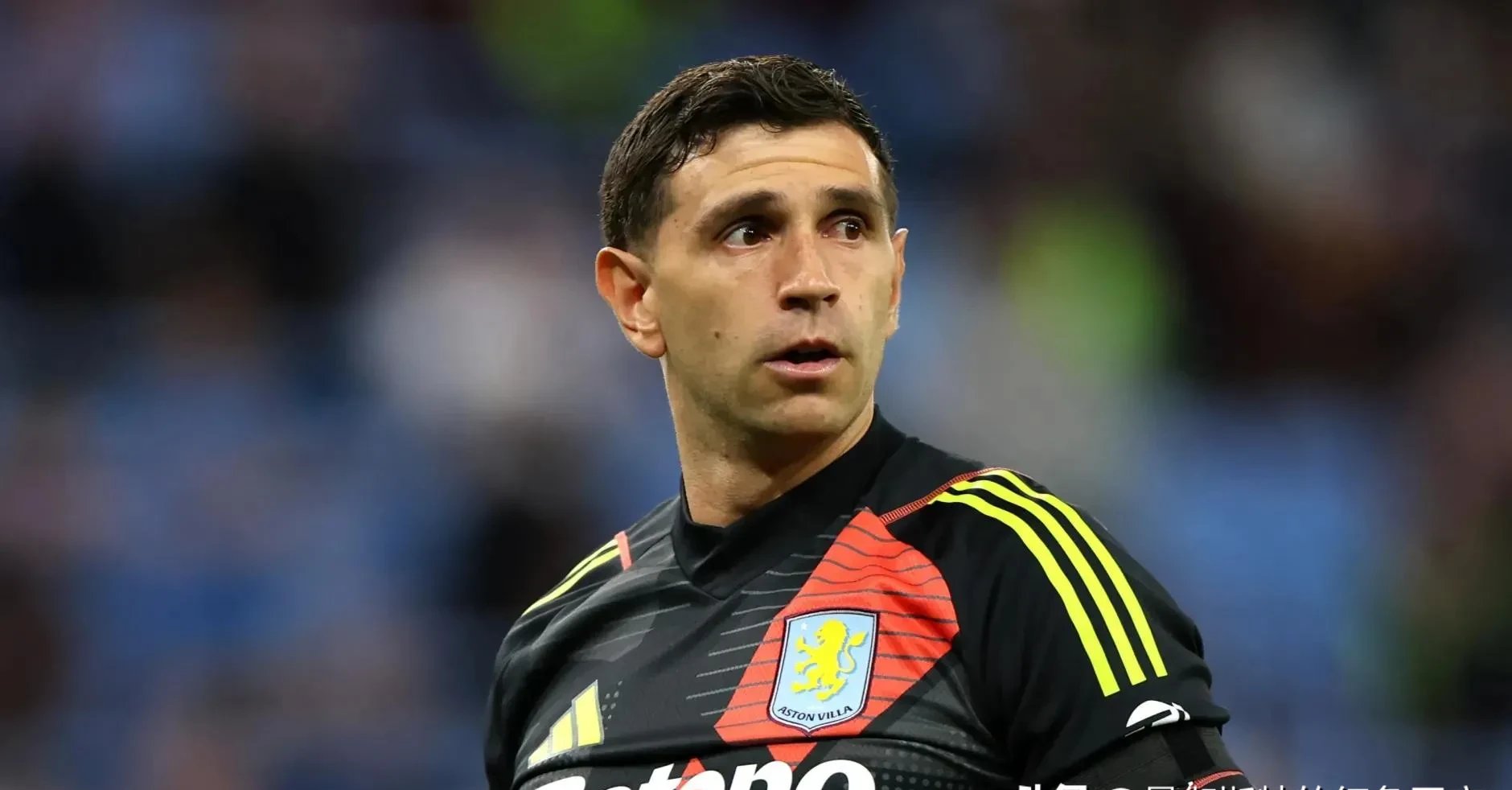 清晨体能课后,本菲卡迎来里程碑备战德甲,质疑声仍在,年轻球员得到机会的简单介绍 清晨体能课后,本菲卡迎来里程碑备战德甲,质疑声仍在,年轻球员得到机会的简单介绍