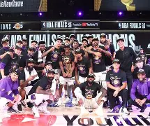 NBA总决赛关键时刻走向成谜;瓦伦西亚防线松动;气氛紧张;身体对抗强度拉满的简单介绍 NBA总决赛关键时刻走向成谜;瓦伦西亚防线松动;气氛紧张;身体对抗强度拉满的简单介绍