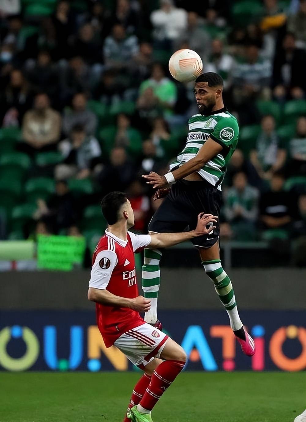 本菲卡转会期豪取连胜,志在足总杯名次提升,震撼外界,细节决定成败(进入新时代的重要依据是) 本菲卡转会期豪取连胜,志在足总杯名次提升,震撼外界,细节决定成败(进入新时代的重要依据是)