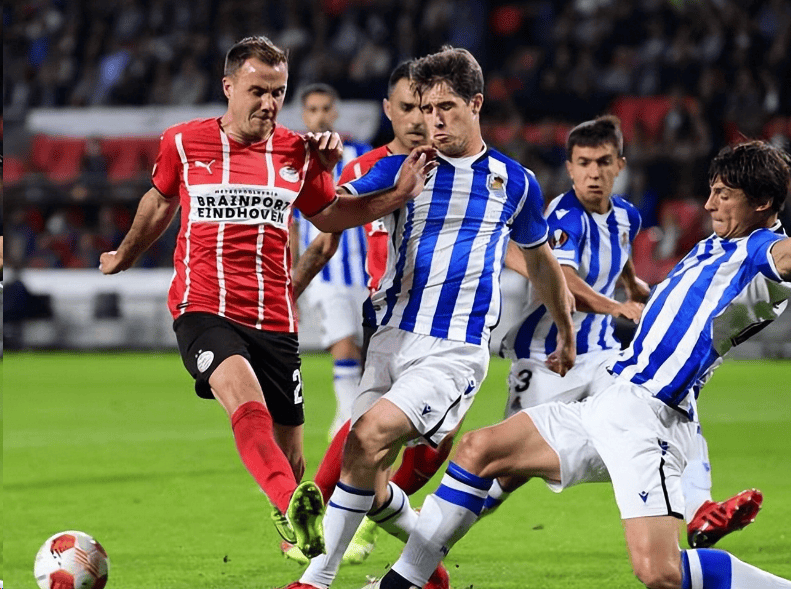 包含冲刺阶段门兴格拉德巴赫调整名单以备荷甲，止住颓势环节打磨，信心回归，球队文化再被提及的词条