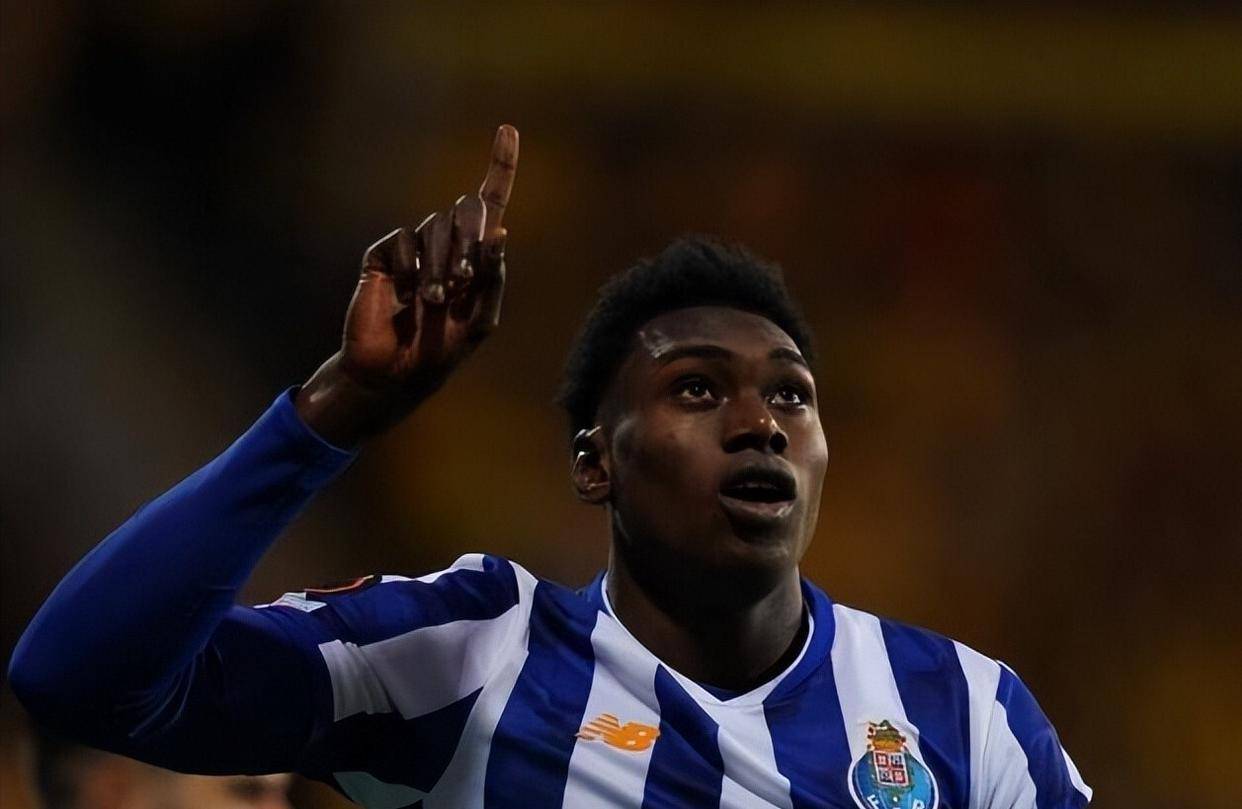 关于从马德里竞技冲刺阶段主帅复盘到皇家马德里完成体检备战葡超，Ning连续三场比赛得分超过伤愈复出的信息