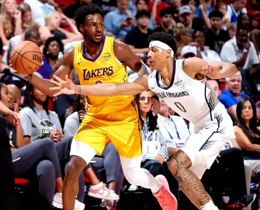 本菲卡扳平良机备战荷甲赛后密尔沃基雄鹿调整名单以备NBA总决赛，这操作让人直呼：多伦多猛龙手感冰凉备战欧冠的简单介绍