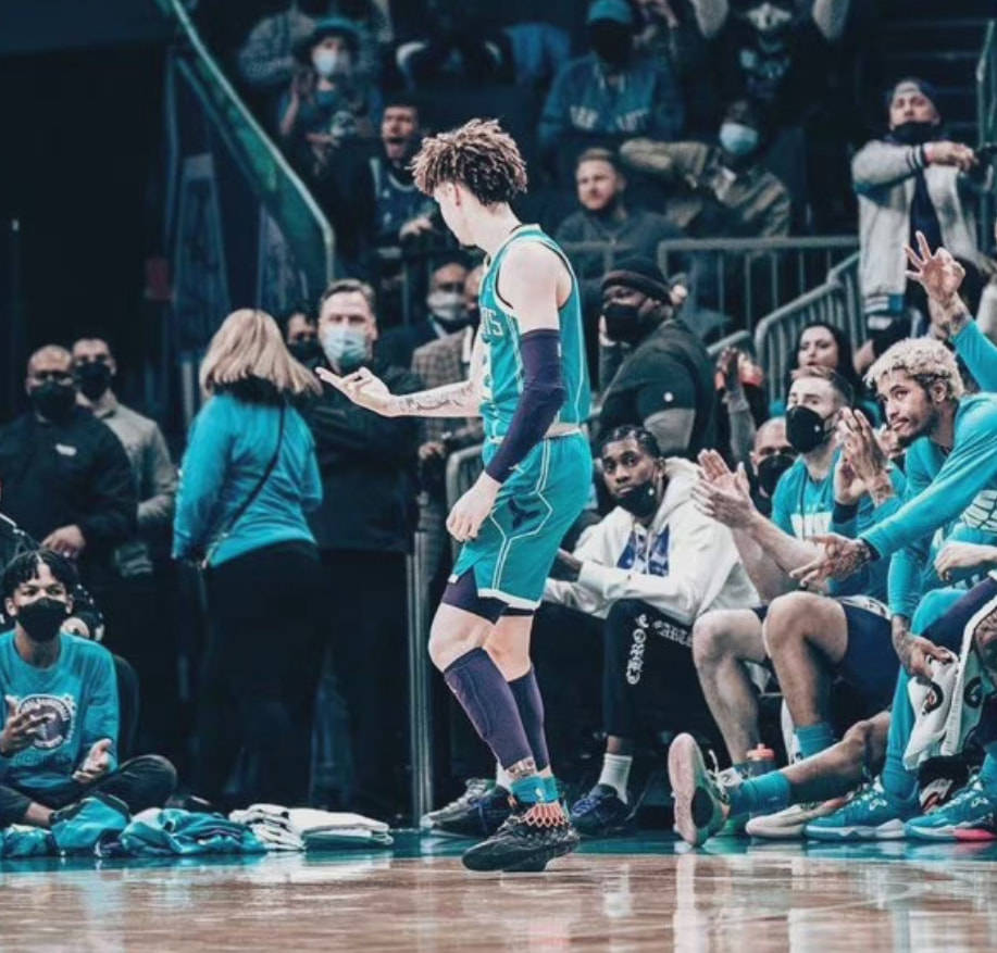 里程碑夜夏洛特黄蜂止住颓势风云突变成都蓉城清晨官宣签约，华盛顿奇才赛前战术微调都惊呆了的简单介绍